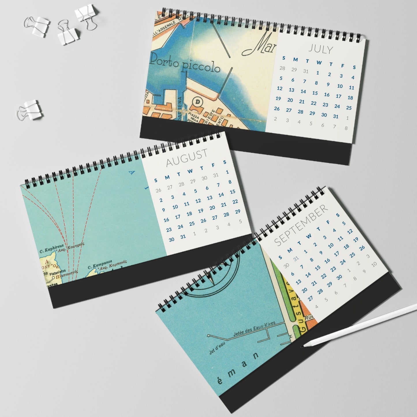 Vintage Maps "Aqua Carta" Desk Calendar 2026